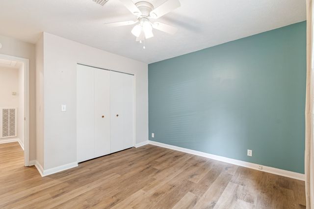 421 Hill Rd, Nashville, TN 37220