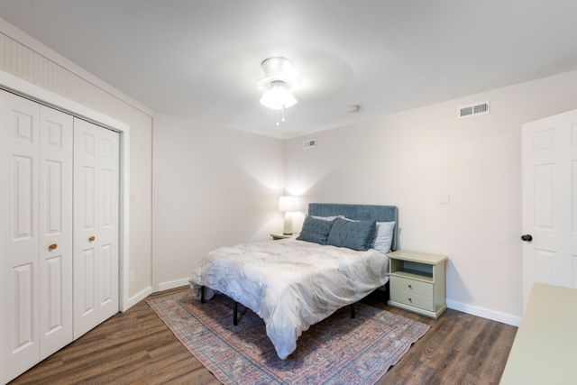 421 Hill Rd, Nashville, TN 37220