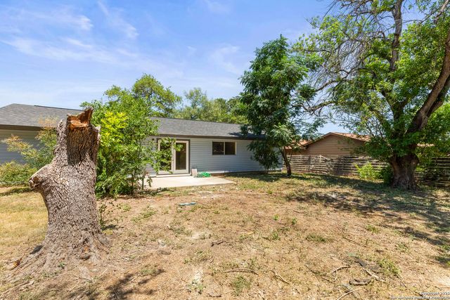 11926 El Sendero, San Antonio, TX 78233