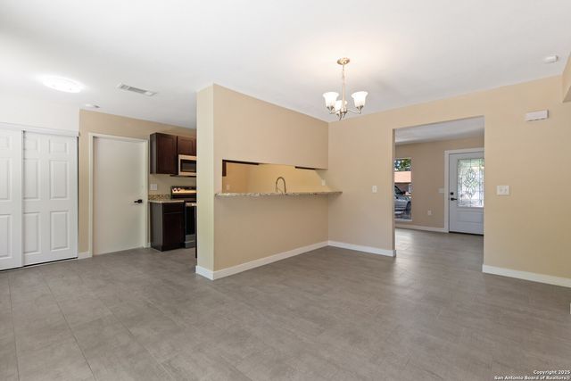 11926 El Sendero, San Antonio, TX 78233