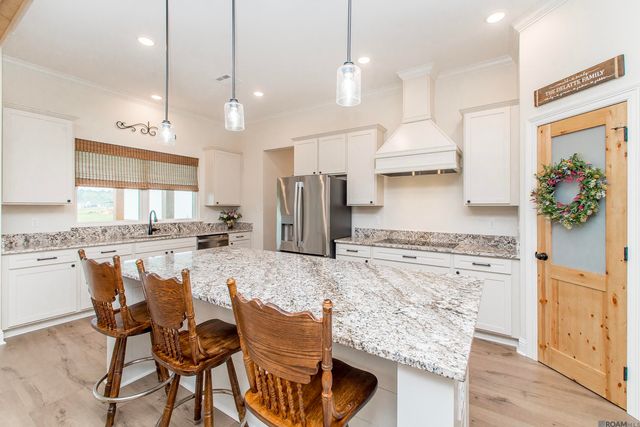 20204 Palmer Rd, Livingston, LA 70754