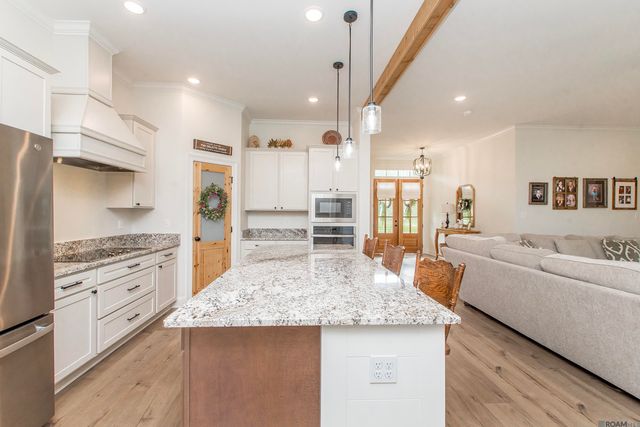 20204 Palmer Rd, Livingston, LA 70754