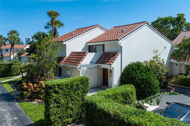 20302 NE 34th Court 41, Aventura, FL 33180