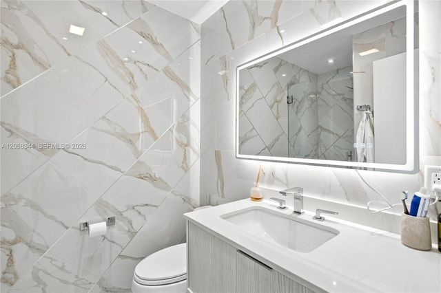 20302 NE 34th Court 41, Aventura, FL 33180