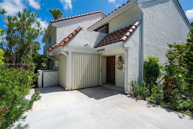 20302 NE 34th Court 41, Aventura, FL 33180