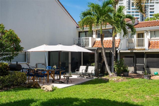 20302 NE 34th Court 41, Aventura, FL 33180