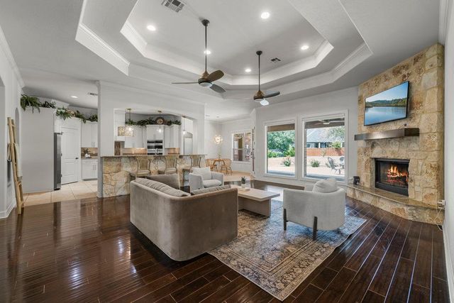 100 Eagle Landing DR, Belton, TX 76513