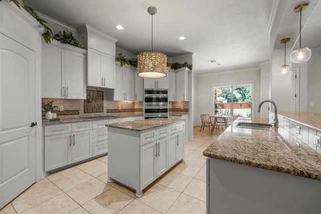 100 Eagle Landing DR, Belton, TX 76513