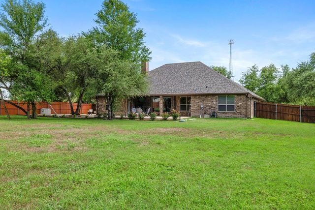 100 Eagle Landing DR, Belton, TX 76513
