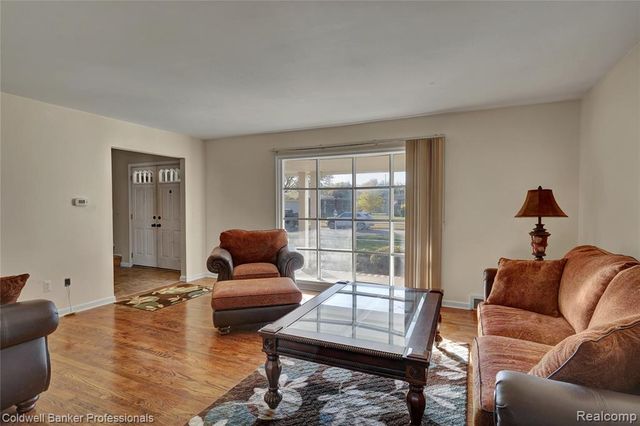 11375 Savage Drive, Sterling Heights, MI 48312