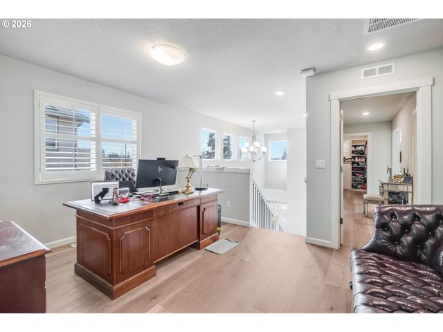 14857 Se FRIENDLY Pl, Happy Valley, OR 97086