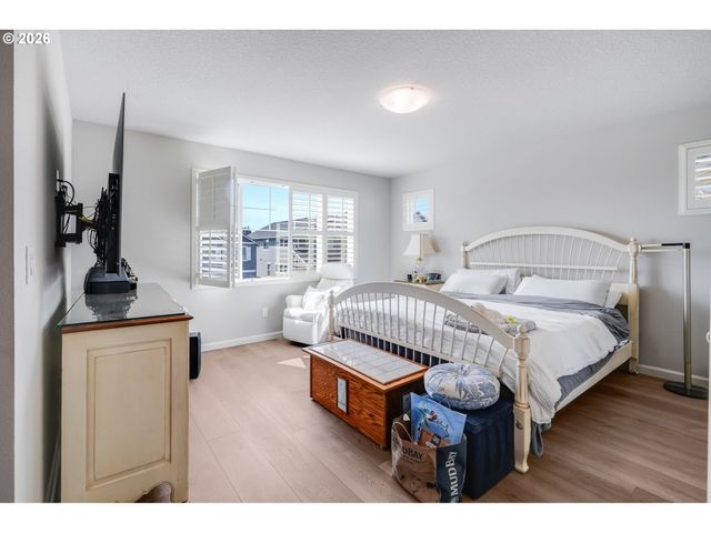 14857 Se FRIENDLY Pl, Happy Valley, OR 97086