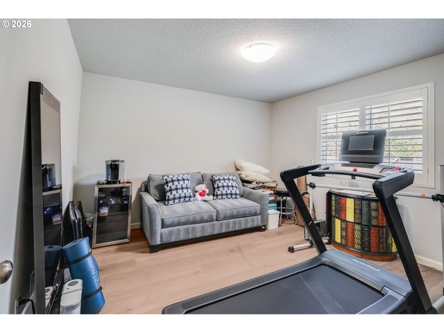 14857 Se FRIENDLY Pl, Happy Valley, OR 97086