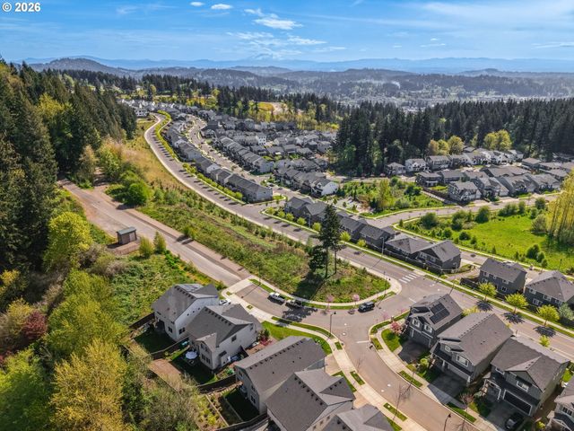 14857 Se FRIENDLY Pl, Happy Valley, OR 97086