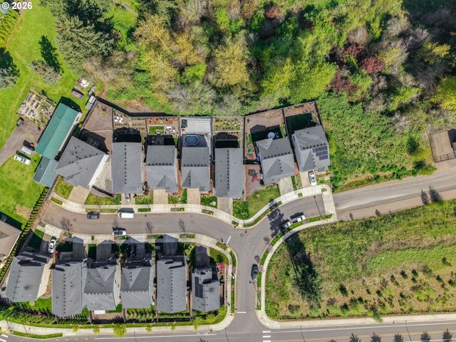 14857 Se FRIENDLY Pl, Happy Valley, OR 97086