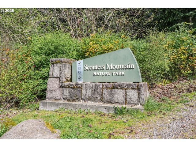 14857 Se FRIENDLY Pl, Happy Valley, OR 97086