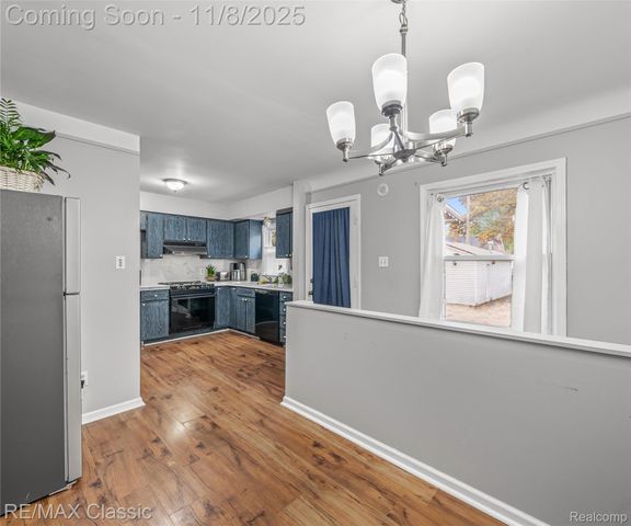 9951 Berwyn, Redford Charter Township, MI 48239