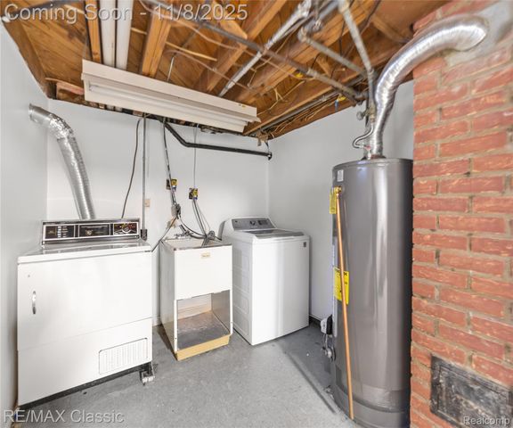 9951 Berwyn, Redford Charter Township, MI 48239