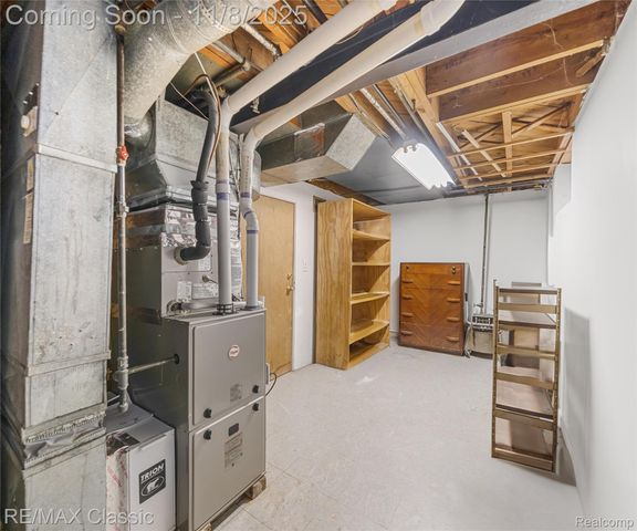 9951 Berwyn, Redford Charter Township, MI 48239