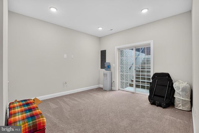 3185 BARBEQUE PL, Woodbridge, VA 22193