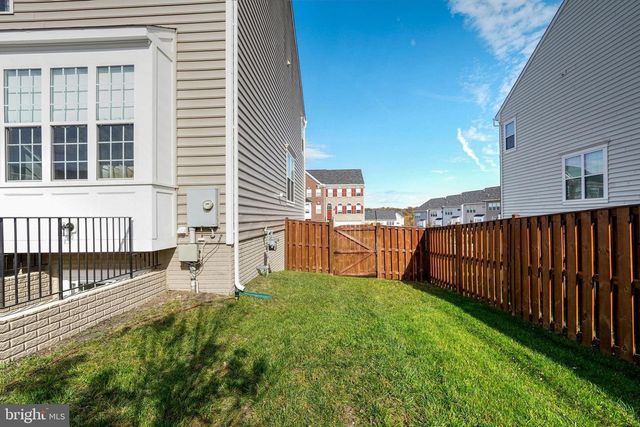 3185 BARBEQUE PL, Woodbridge, VA 22193
