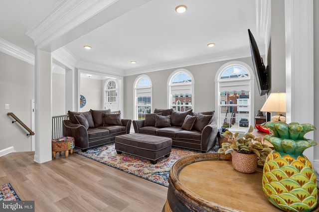 3185 BARBEQUE PL, Woodbridge, VA 22193