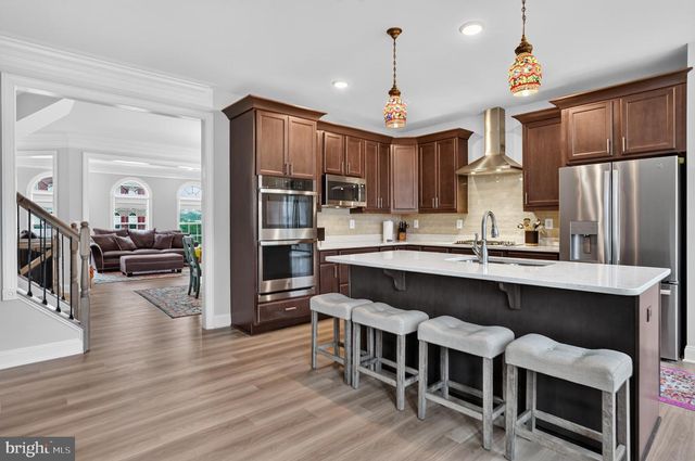 3185 BARBEQUE PL, Woodbridge, VA 22193