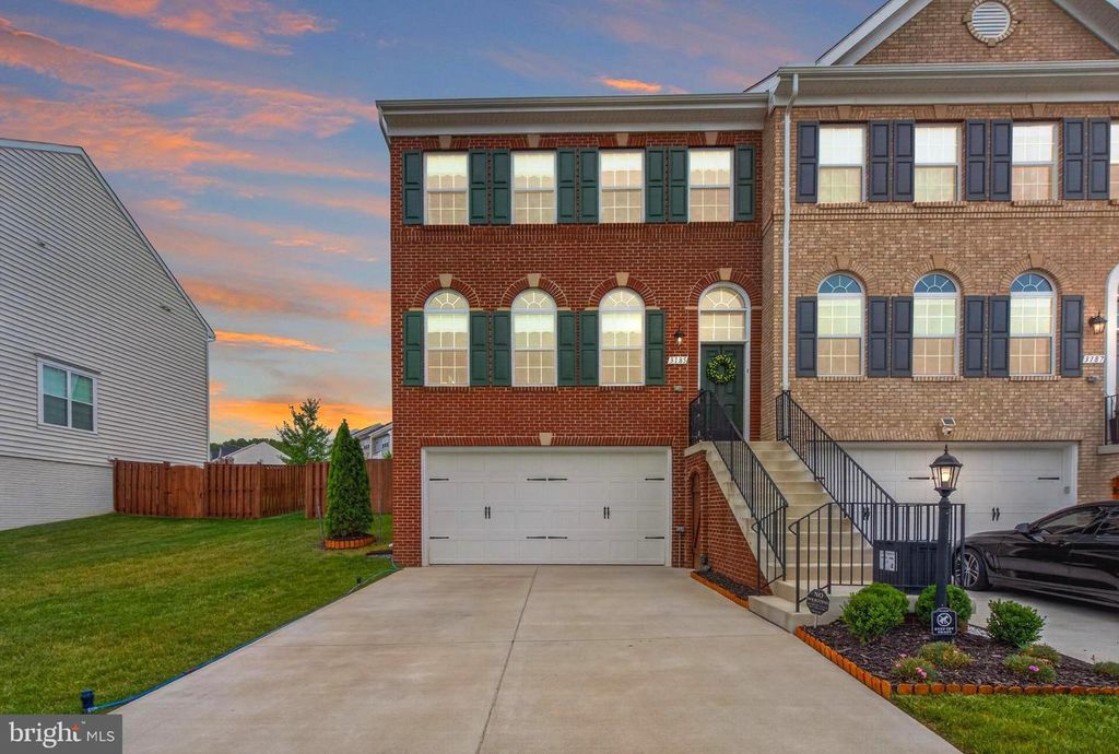3185 BARBEQUE PL, Woodbridge, VA 22193