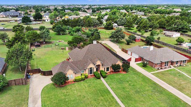 3951 Joe Wilson Rd Road, Midlothian, TX 76065