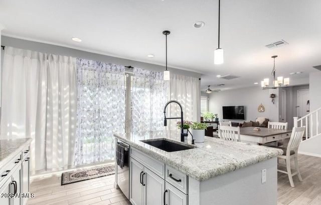 2617 S ENTWISTLE Street, Gilbert, AZ 85295