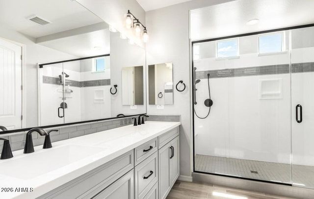 2617 S ENTWISTLE Street, Gilbert, AZ 85295