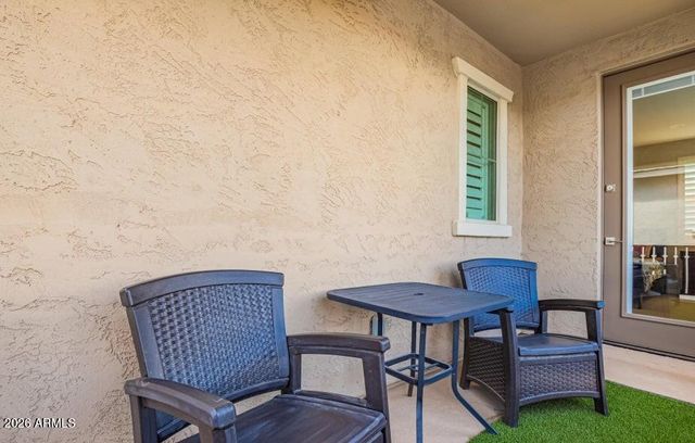2617 S ENTWISTLE Street, Gilbert, AZ 85295
