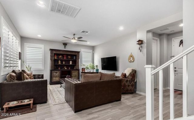 2617 S ENTWISTLE Street, Gilbert, AZ 85295