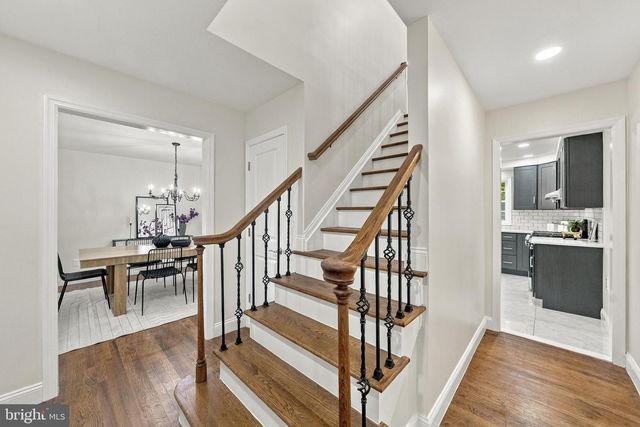 68 JOHNSON DR, Belle Mead, NJ 08502