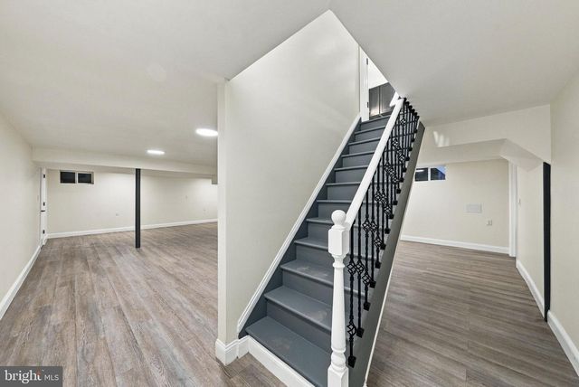 68 JOHNSON DR, Belle Mead, NJ 08502