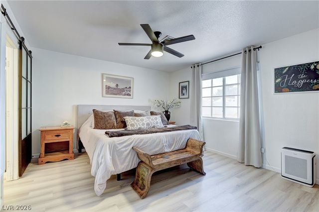 5400 Tassara Way 106, Las Vegas, NV 89108