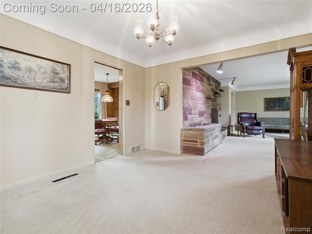 192 Booth Road, Troy, MI 48085