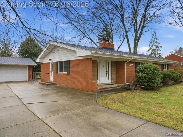 192 Booth Road, Troy, MI 48085