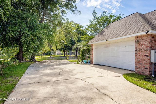 1700 Perdido Boulevard, Gautier, MS 39553