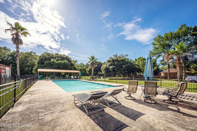 1700 Perdido Boulevard, Gautier, MS 39553
