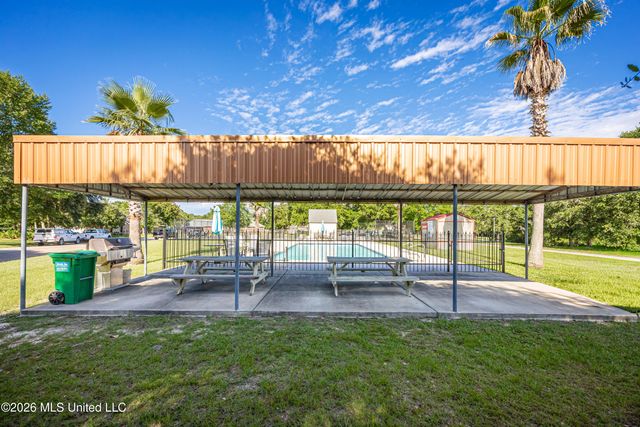 1700 Perdido Boulevard, Gautier, MS 39553
