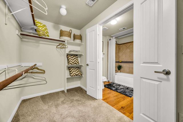 625 Stassney Lane E 06-6204, Austin, TX 78745