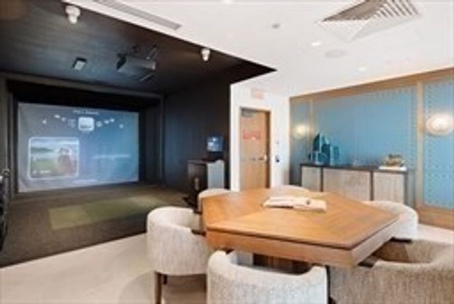 150 Seaport Blvd PH2C, Boston, MA 02210