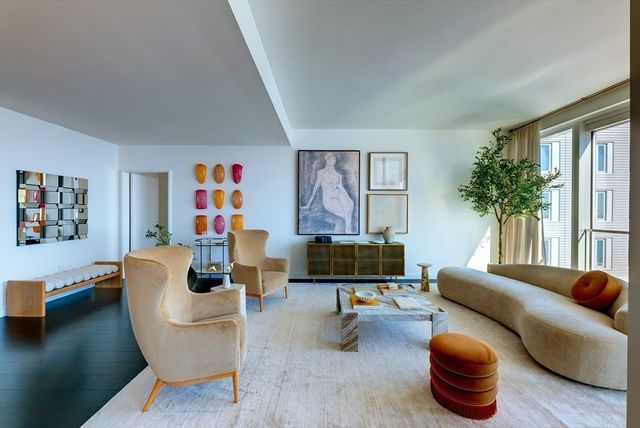 150 Seaport Blvd PH2C, Boston, MA 02210