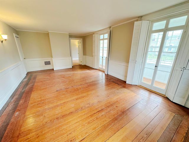 2 Pine Street, Windsor, VT 05089