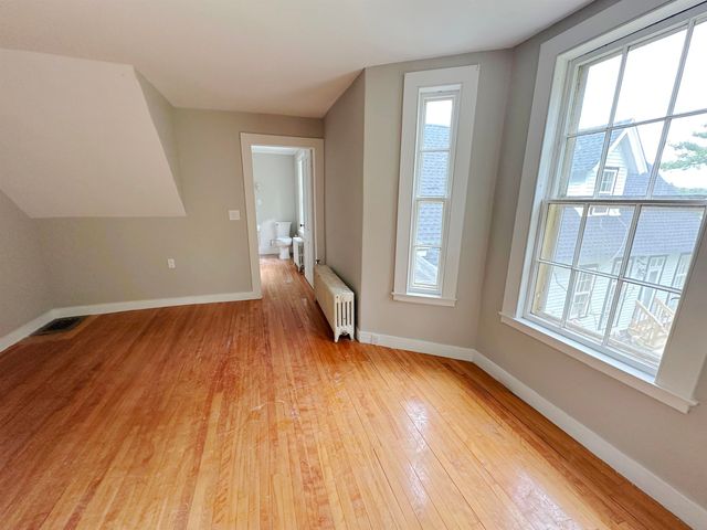 2 Pine Street, Windsor, VT 05089