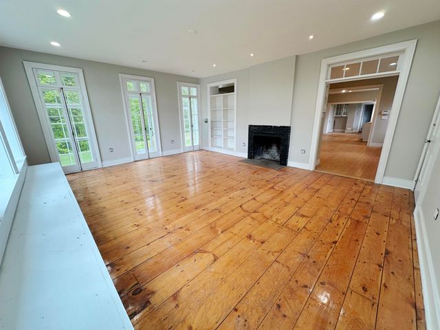 2 Pine Street, Windsor, VT 05089