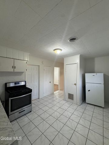 1701 Carrie Street 3, Schenectady, NY 12308