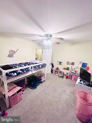 8 MEADOW PL, Waldorf, MD 20601