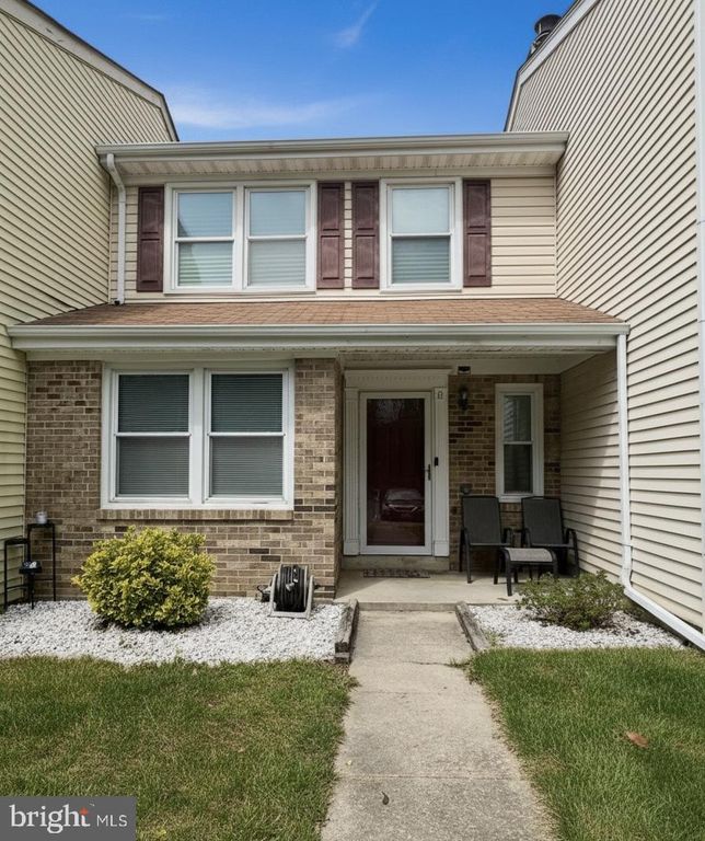 8 MEADOW PL, Waldorf, MD 20601